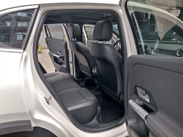 Mercedes-Benz GLA-Class — Фото автомобиля 12