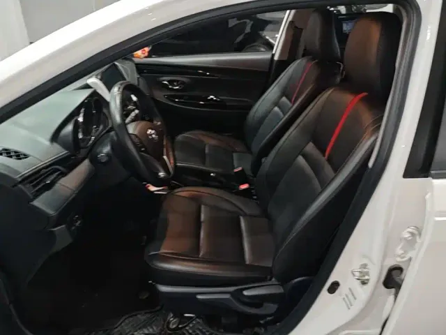 Toyota YARiS L Zhi Xuan — Фото автомобиля 14