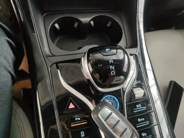 BYD Qin PLUS — Фото автомобиля 13