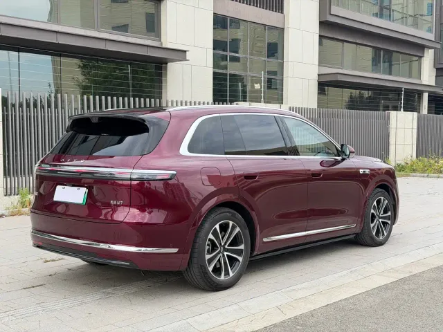 Aito M7 — Фото автомобиля 6