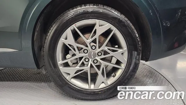 Genesis GV70 2.5T Бензин AWD — Фото автомобиля 20