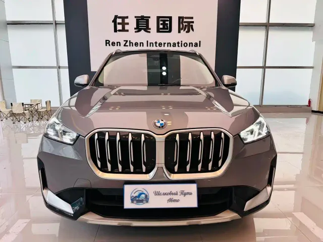 BMW X1 — Фото автомобиля 2