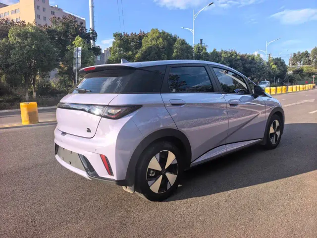 BYD Dolphin — Фото автомобиля 7