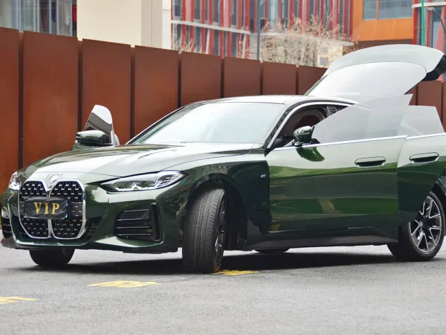 BMW 4 Series — Фото автомобиля 9