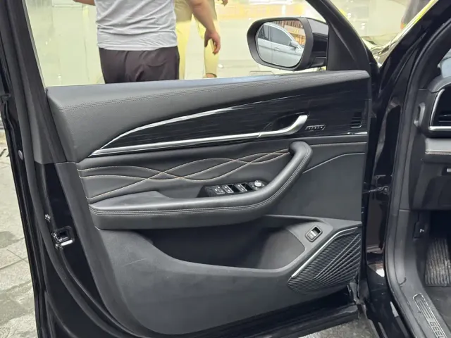 Geely Xingyue L — Фото автомобиля 16