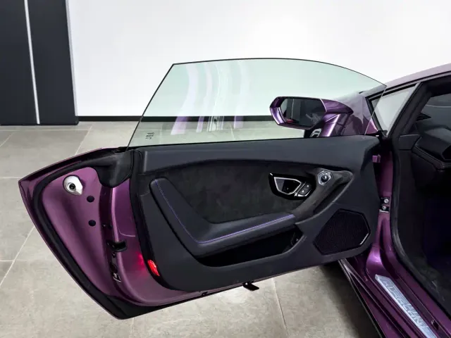 Lamborghini Huracan — Фото автомобиля 15