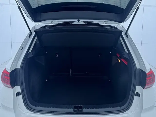 Volkswagen Tharu — Фото автомобиля 14