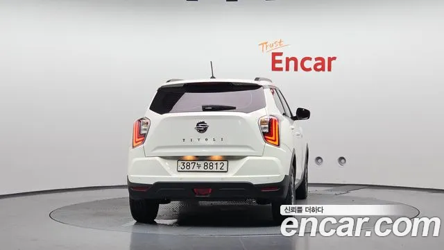 KG_Mobility_Ssangyong TIBOLI Very New Tivoli Бензин 1.5 2WD — Фото автомобиля 4
