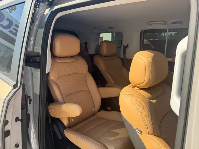 Wuling Starlight 730 — Фото автомобиля 11
