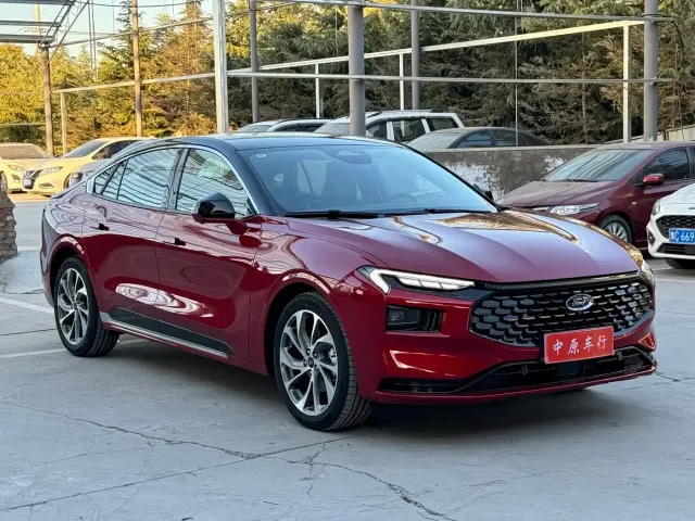 Ford Mondeo — Фото автомобиля 3