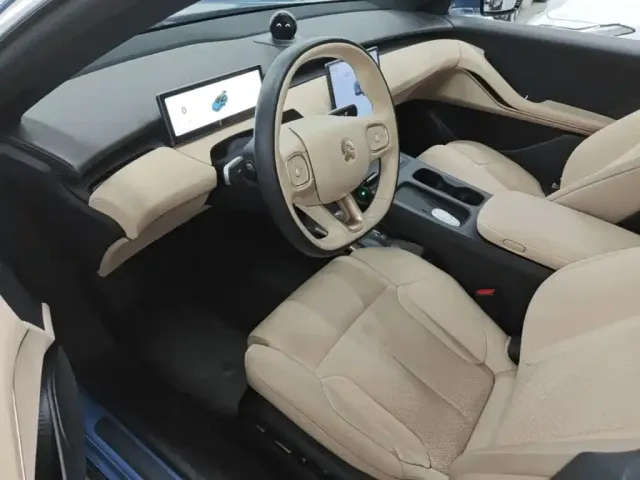 Nio ET5 Touring — Фото автомобиля 15
