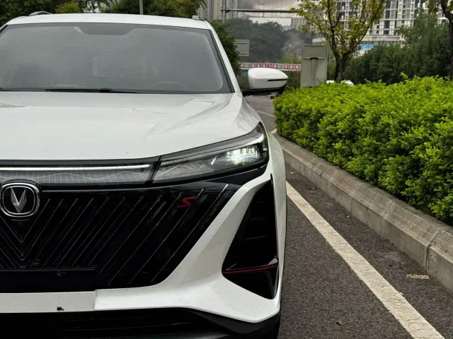 Changan CS75 Plus — Фото автомобиля 4