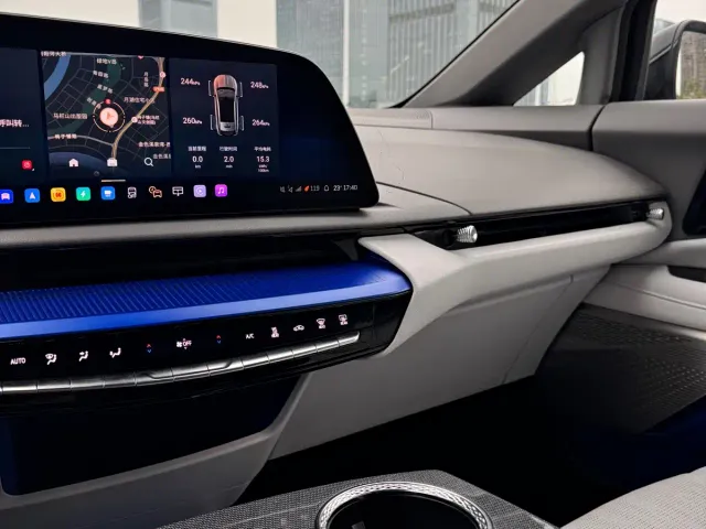 Cadillac Optiq — Фото автомобиля 15