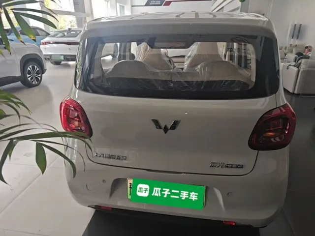 Wuling Hongguang Mini EV — Фото автомобиля 5