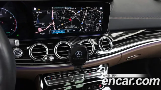 Mercedes-Benz E-Class W213 — Фото автомобиля 19