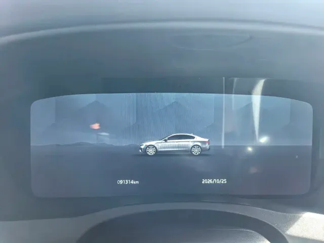 Jaguar XEL — Фото автомобиля 4