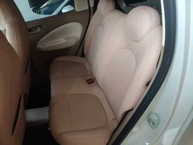 Wuling Hongguang Mini EV — Фото автомобиля 16