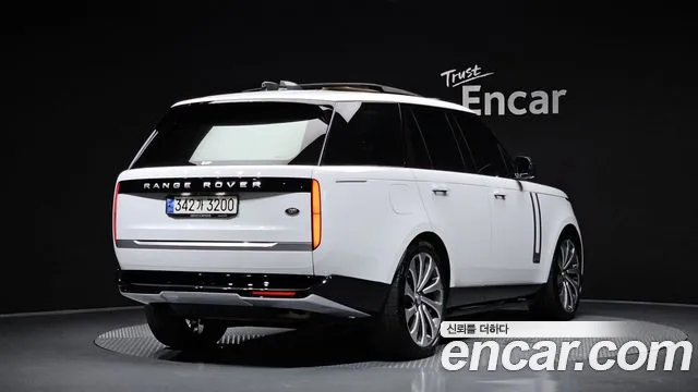 Фотография автомобиля — Land Rover Range Rover Generation 5