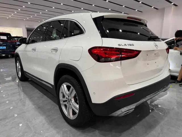 Mercedes-Benz GLA-Class — Фото автомобиля 4