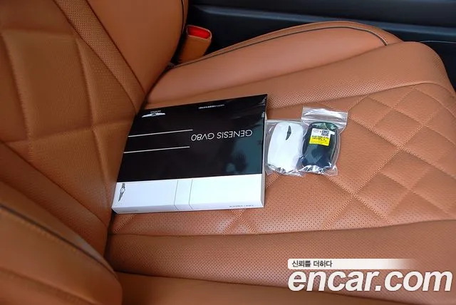 Genesis GV80 2.5T Бензин AWD — Фото автомобиля 14