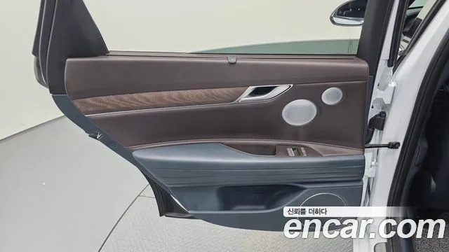 Genesis G80 RG3 — Фото автомобиля 14