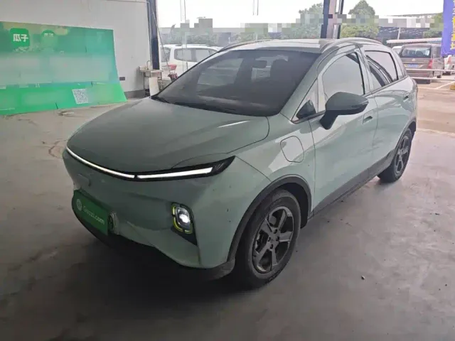 Фотография автомобиля — Geely Geometry E Firefly