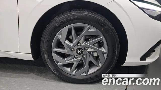 Hyundai Avante CN7 — Фото автомобиля 6