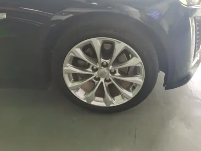 Cadillac CT5 — Фото автомобиля 6