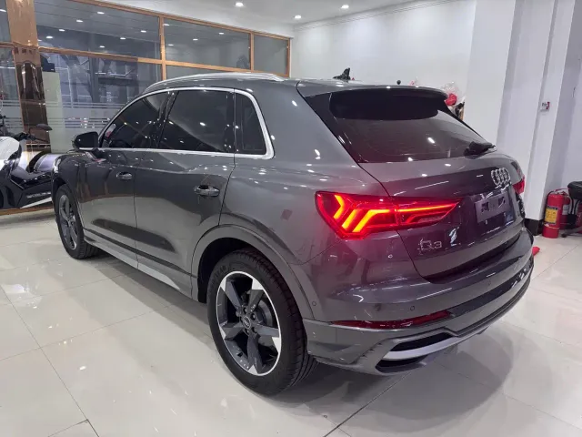 Audi Q3 — Фото автомобиля 4
