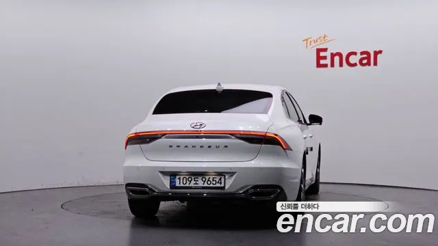 Hyundai Grandeur Новый Grandeur IG — Фото автомобиля 4