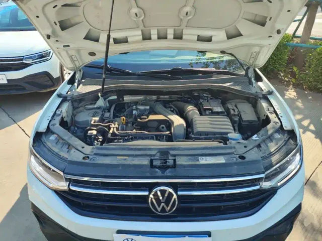Volkswagen Tiguan L — Фото автомобиля 19