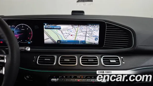 Mercedes-Benz GLE-Class — Фото автомобиля 18