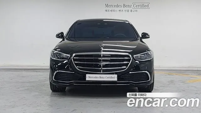 Mercedes-Benz S-Class — Фото автомобиля 3