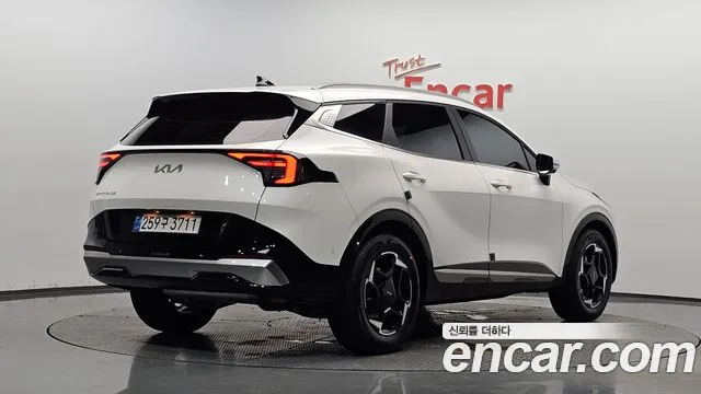 Kia Sportage Новый Sportage 5 поколение Бензин 1.6 турбо 2WD — Фото автомобиля 2