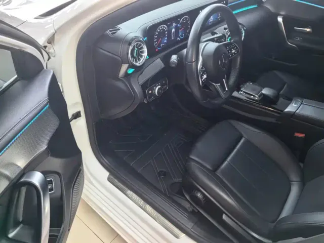 Mercedes-Benz A-Class — Фото автомобиля 15