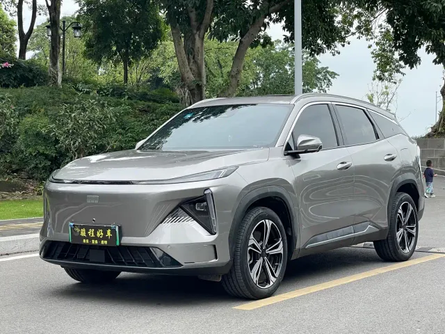 Фотография автомобиля — Geely Galaxy L7