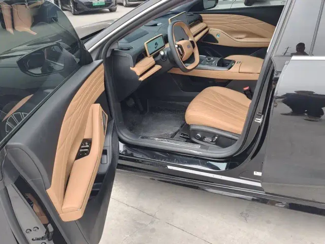 Geely Galaxy Xingyao 8 — Фото автомобиля 7