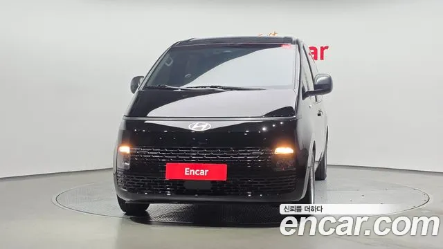 Hyundai Staria — Фото автомобиля 3
