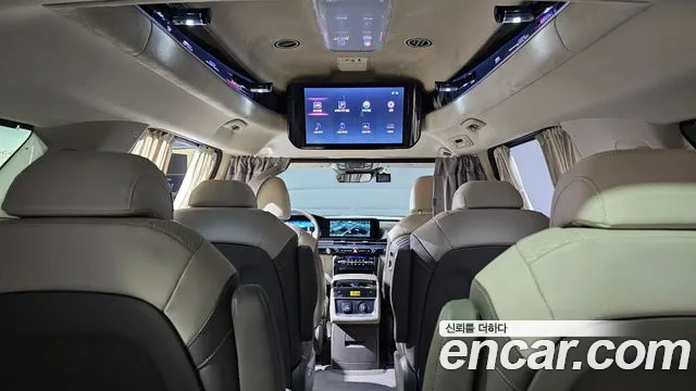 Kia Canival Carnival 4 поколение Дизель 9 мест Hi-Limousine — Фото автомобиля 30