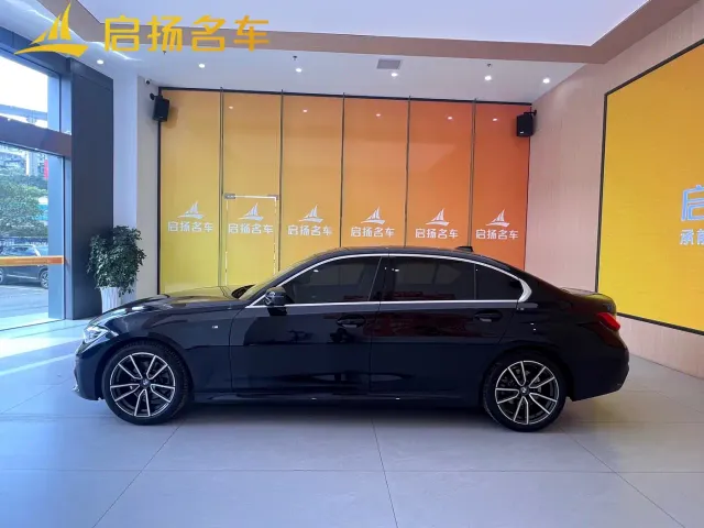 BMW 3 Series — Фото автомобиля 3