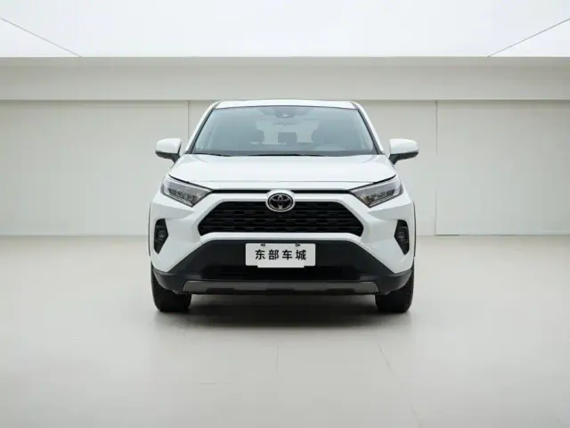 Toyota RAV4 Rongfang 2023 2.0L CVT 2WD Fashion Edition — Фото автомобиля 2