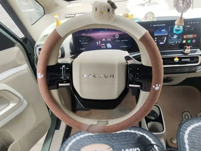 Baojun KiWi EV — Фото автомобиля 6