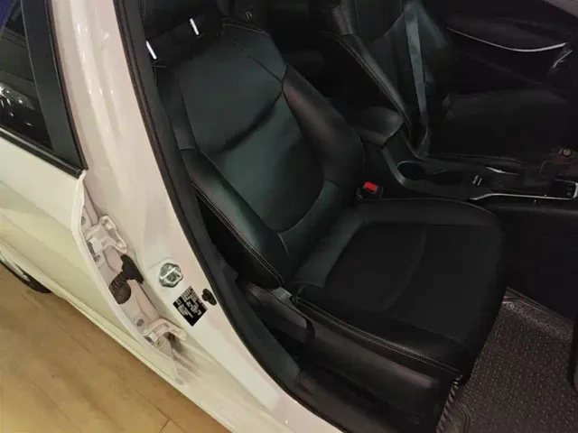 Toyota Corolla — Фото автомобиля 24
