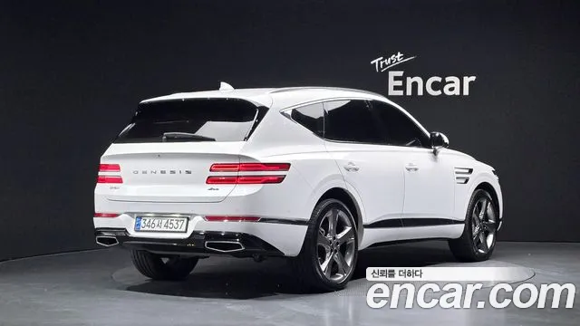 Genesis GV80 — Фото автомобиля 2