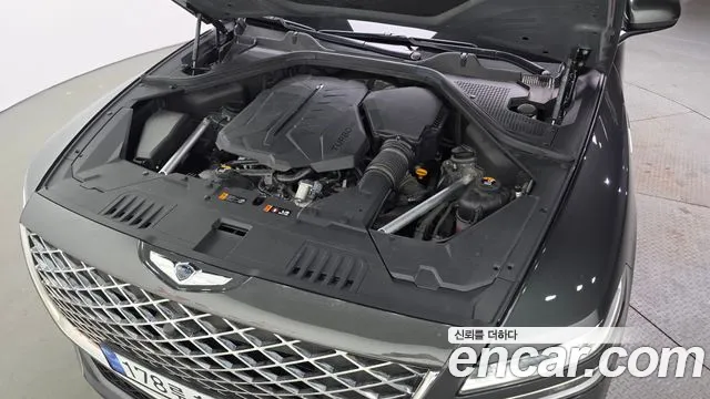 Genesis GV80 — Фото автомобиля 6