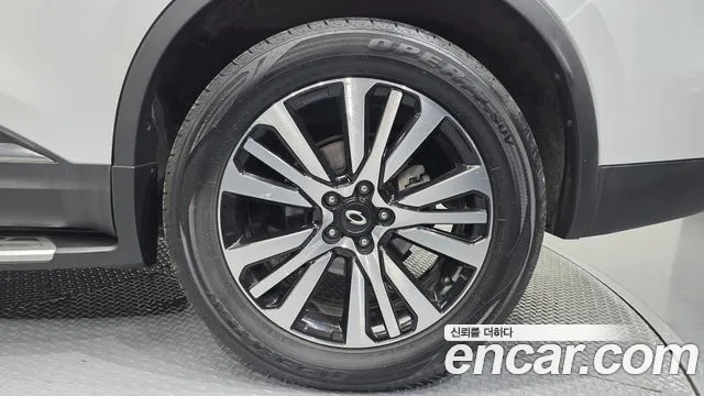 Renault-KoreaSamsung QM6 Новый QM6 2.0 GDe Première 2WD — Фото автомобиля 21