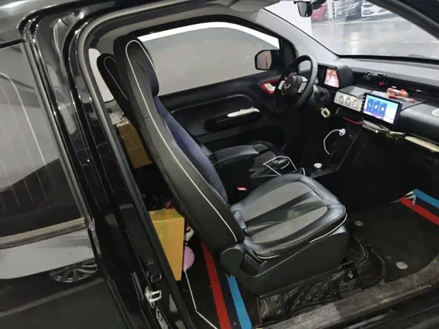Wuling Hongguang Mini EV — Фото автомобиля 24