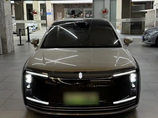 Maextro S800 — Фото автомобиля 4