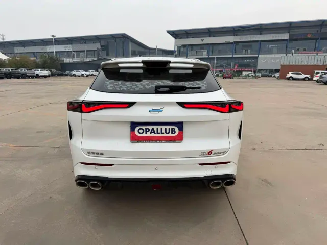 Changan Z6 — Фото автомобиля 7