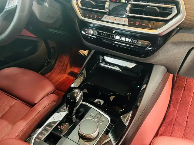 BMW X3 — Фото автомобиля 17